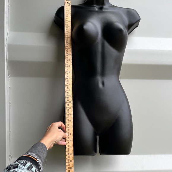 -Francesca’s Mi Ami- Cottage Core Floral Top with Flare Sleeves - Picture 2 of 10